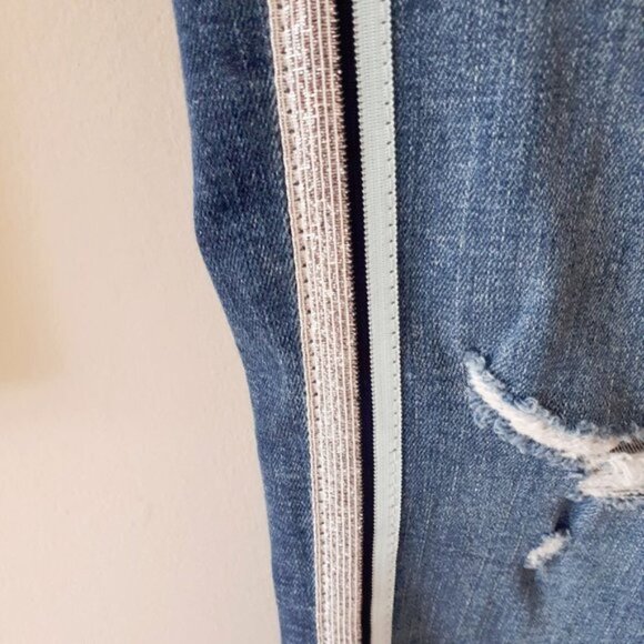 NWOT Zara blue mid-rise skinny denim jeans with sparkly racer stripe detail, 10 - Picture 5 of 7